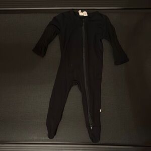 Kyte BABY Black Footie One Piece